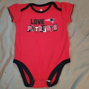 NFL Patriots Red and Black Baby Bodysuit